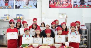 Khóa học nấu ăn cho trẻ ở Hà Nội
